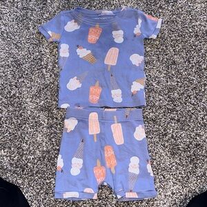 Old Navy 2 Piece Ice Cream Pajamas Size 12-18 Months Good Condition